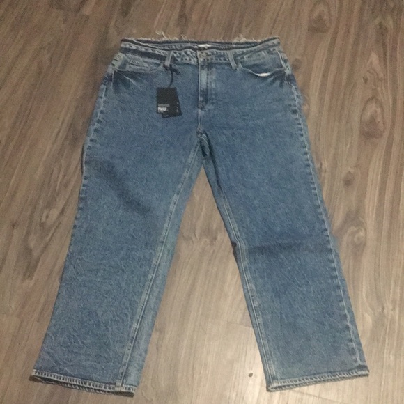 Paige Noella Straight Jean in Vedder Size 32 - Picture 8 of 14